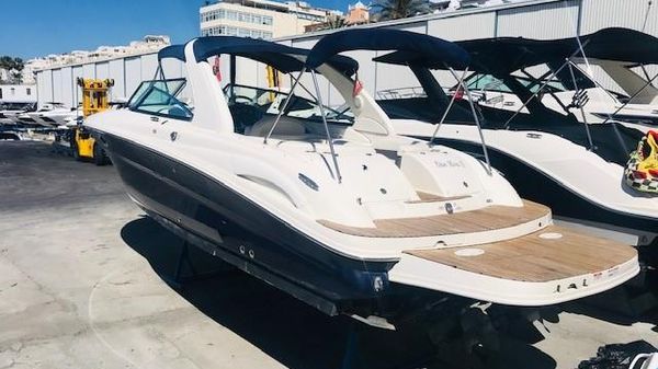 Sea Ray 290 SLX 