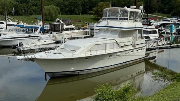 Trojan 44 Motoryacht 