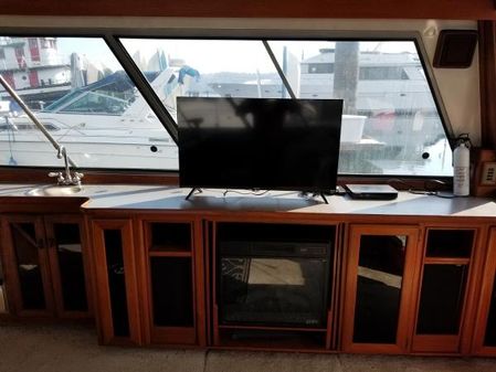 Bayliner 45 image