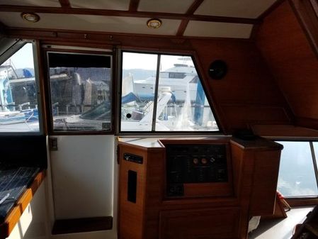 Bayliner 45 image