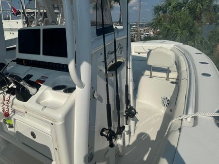 Sea Hunt Gamefish 27 image