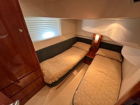 Azimut 42 Flybridge image