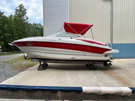 Crownline 255 CCR image