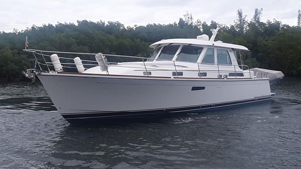 Sabre 48 Salon Express
