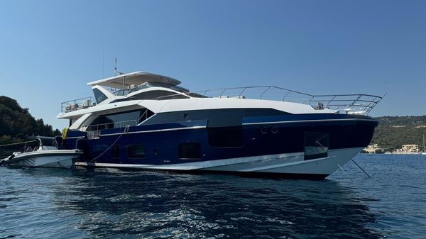 Azimut Grande 27 METRI 