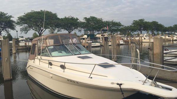 Sea Ray 270 Sundancer 