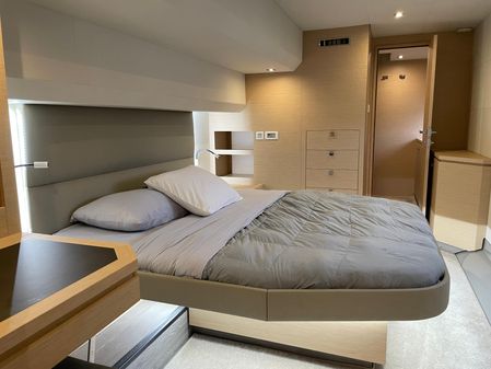 Fountaine Pajot MY 44 image