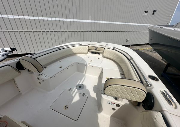 Carolina Skiff 23 Ultra Elite image