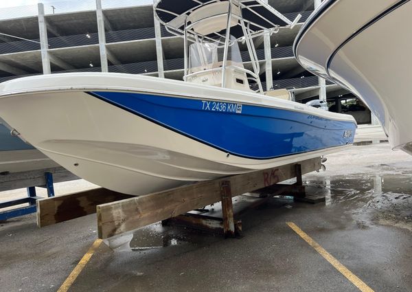 Carolina Skiff 23 Ultra Elite image