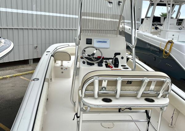 Carolina Skiff 23 Ultra Elite image