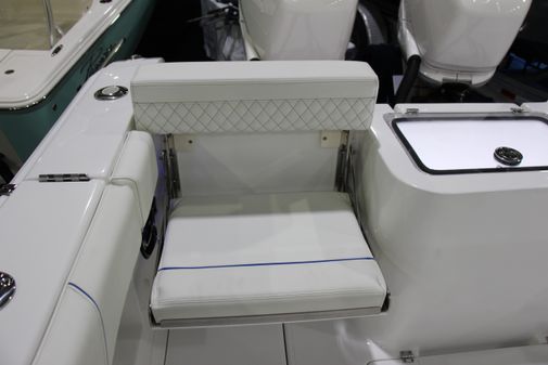Buddy Davis 28 Center Console image