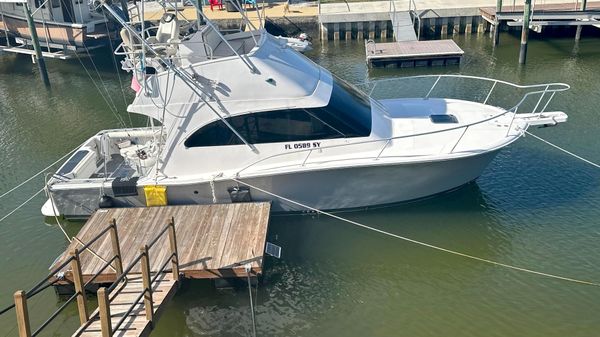 Luhrs 34 Convertible 