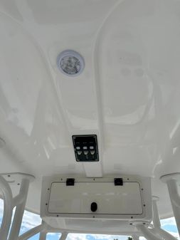 NauticStar 231 Hybrid image