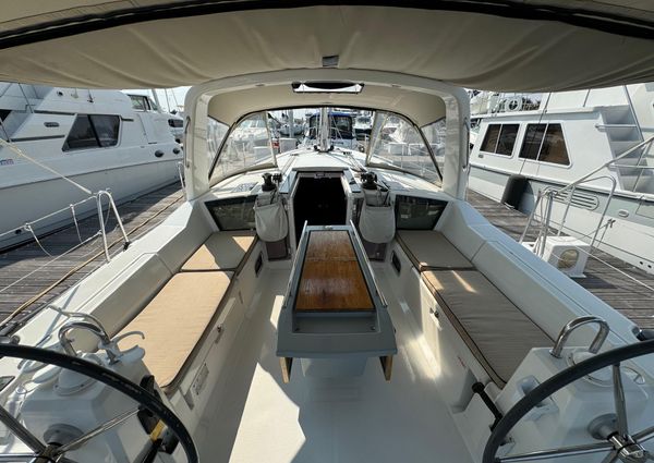 Beneteau Oceanis 41.1 image