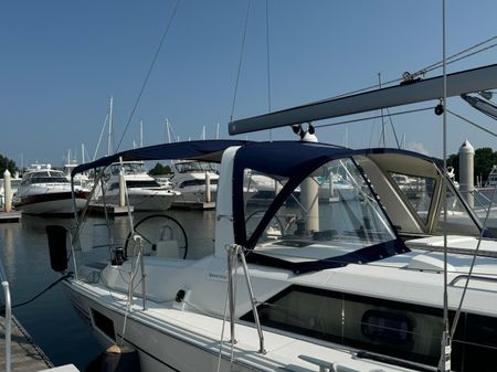 Beneteau Oceanis 41.1 image