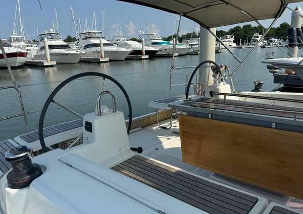 Beneteau Oceanis 41.1 image