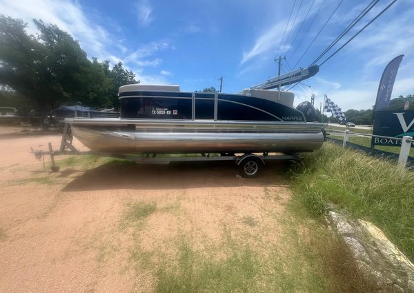 Harris FloteBote 210 Breeze image