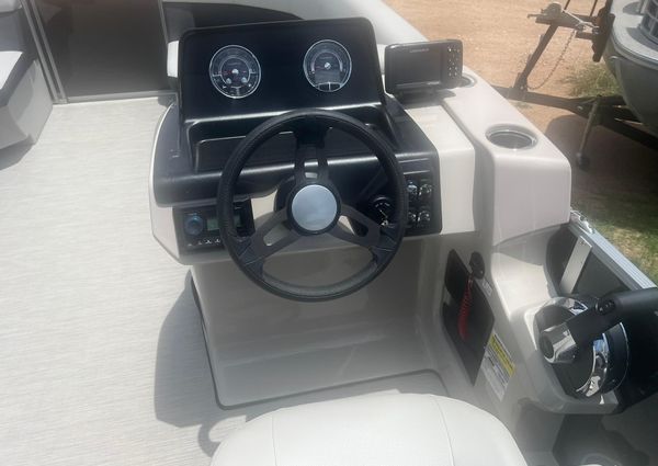 Harris FloteBote 210 Breeze image