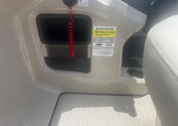 Harris FloteBote 210 Breeze image