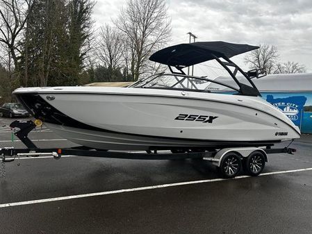 Yamaha-boats 255XD image