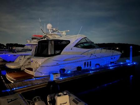 Cruisers-yachts 520-EXPRESS image