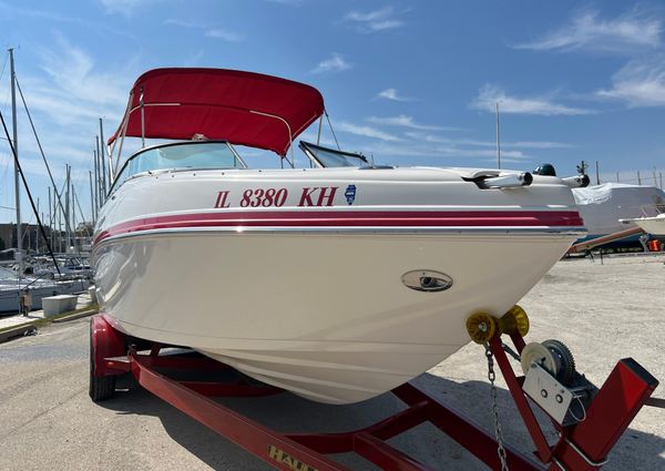 Rinker 246-CAPTIVA-BOWRIDER image