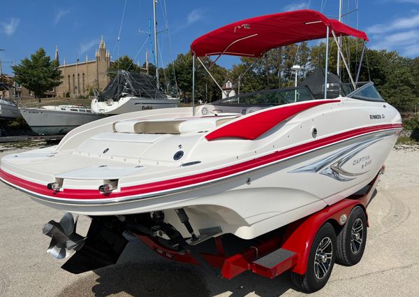 Rinker 246-CAPTIVA-BOWRIDER image