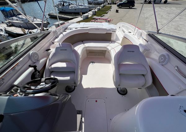 Rinker 246-CAPTIVA-BOWRIDER image