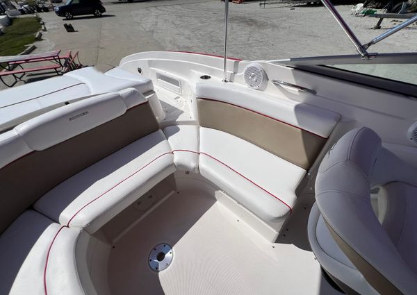 Rinker 246-CAPTIVA-BOWRIDER image