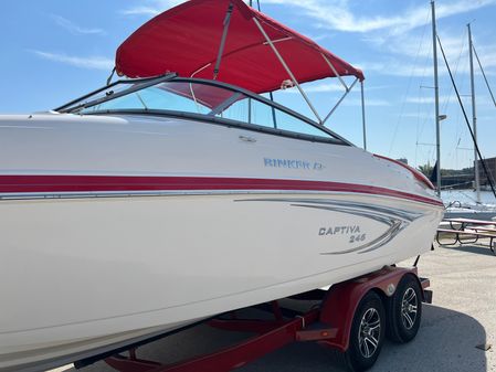 Rinker 246-CAPTIVA-BOWRIDER image