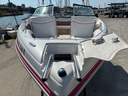 Rinker 246-CAPTIVA-BOWRIDER image