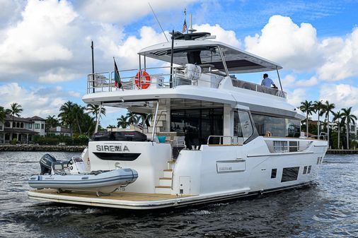 Sirena 68 image