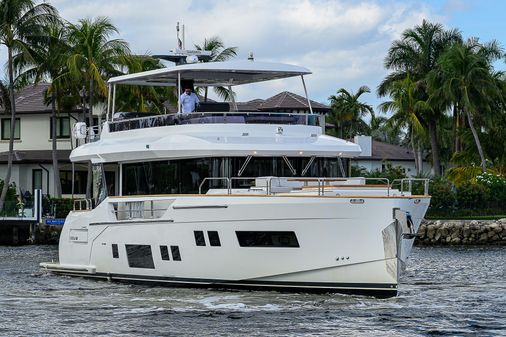 Sirena 68 image