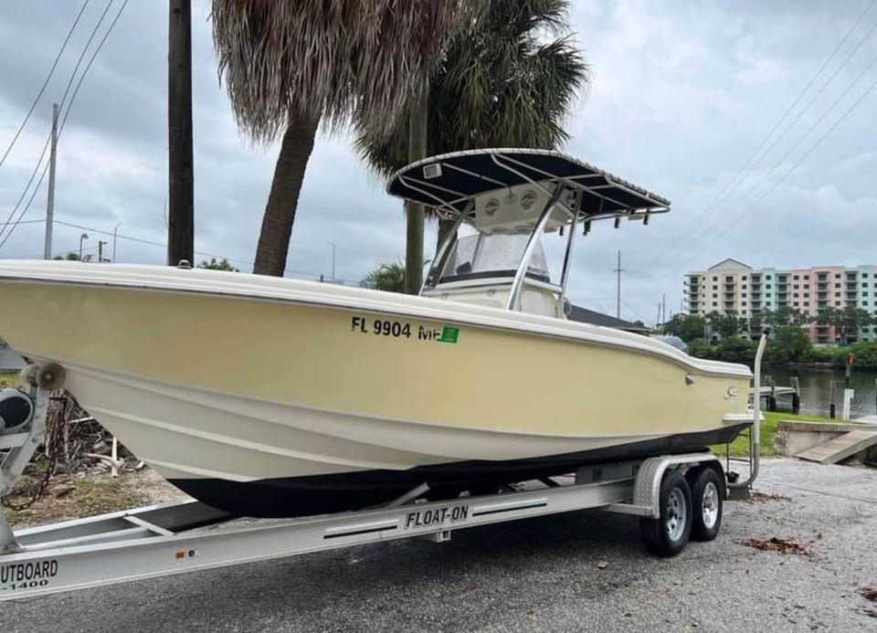 2002 Scout 235 sportfish