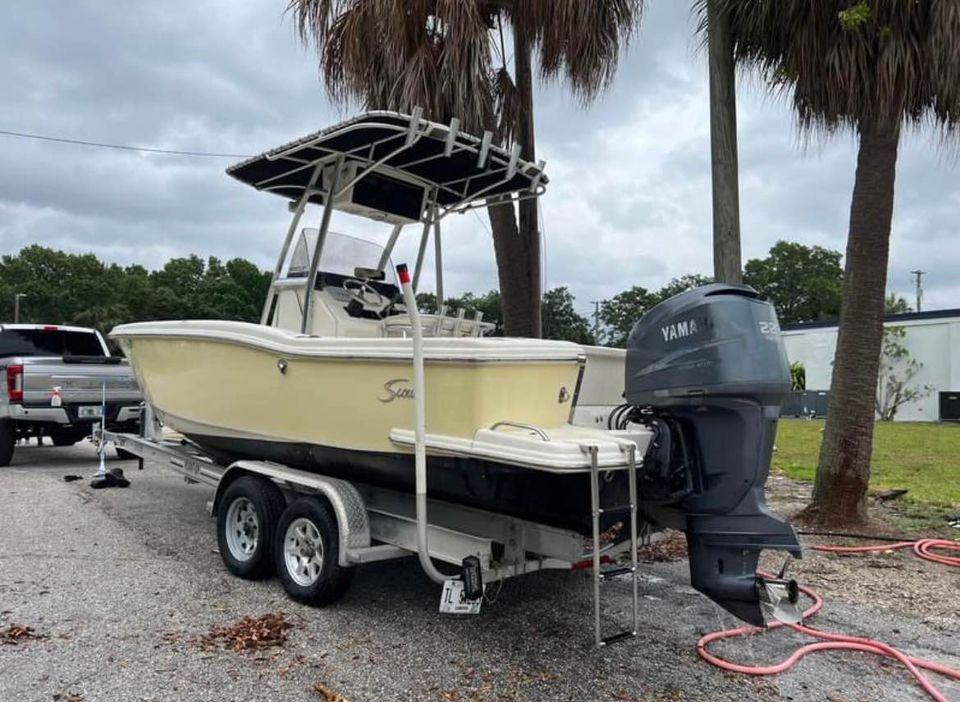 2002 Scout 235 sportfish