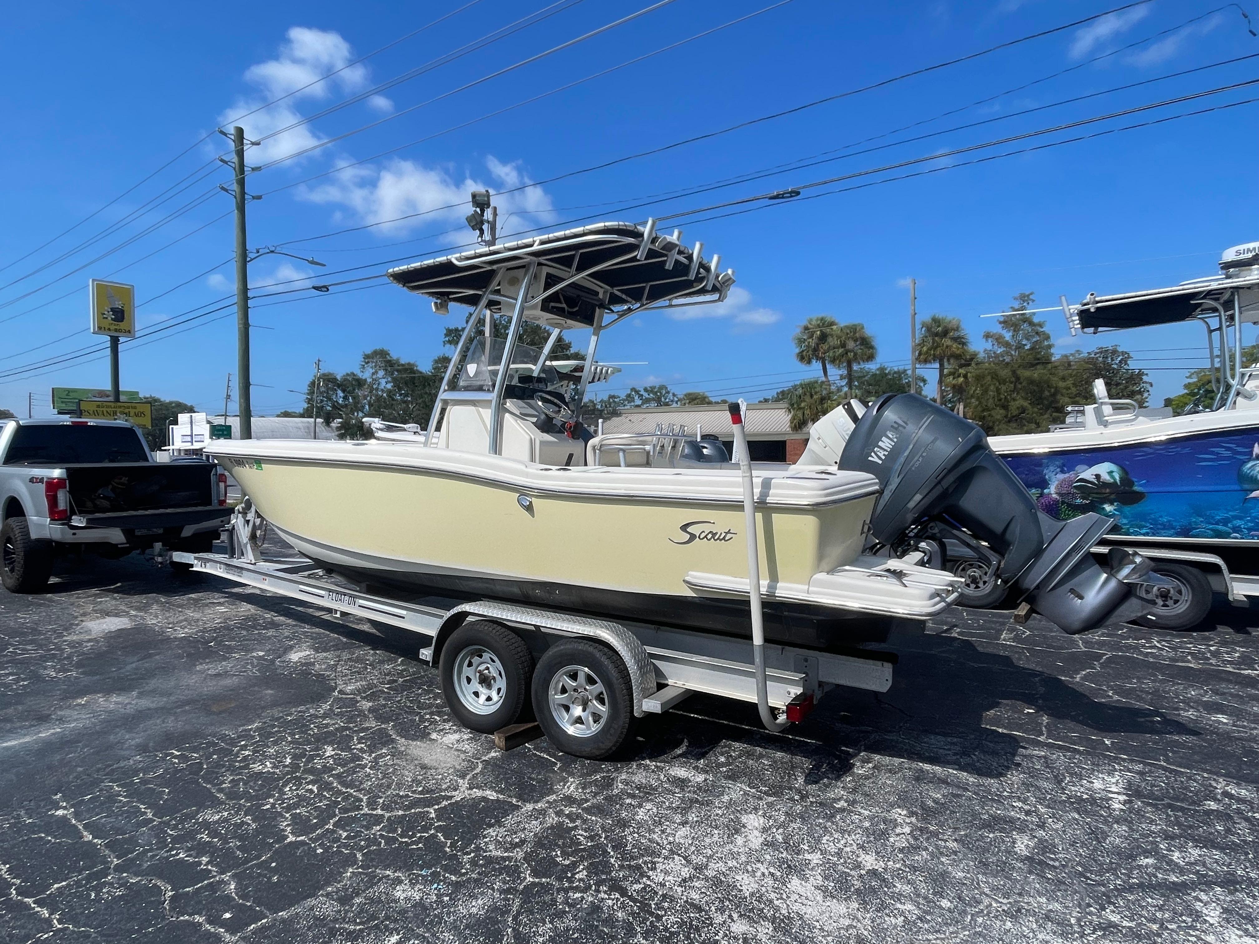 2002 Scout 235 sportfish