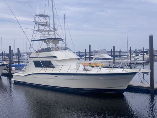 Hatteras 55-CONVERTIBLE - main image