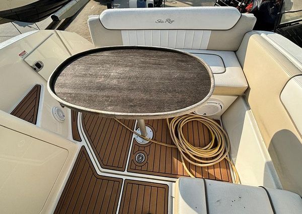 Sea Ray 260 Sundancer image