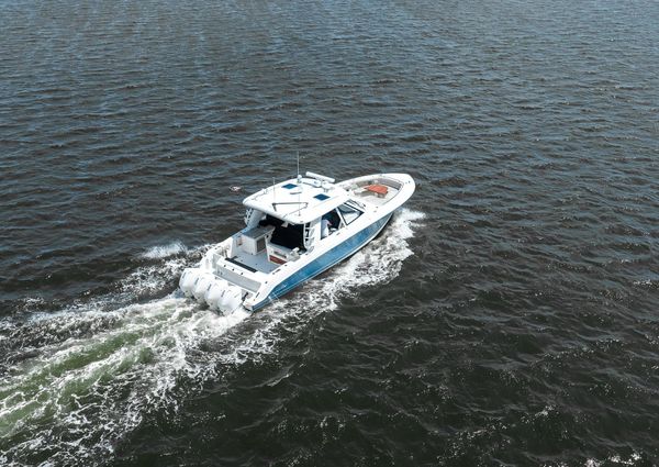 Boston Whaler 38 Realm image