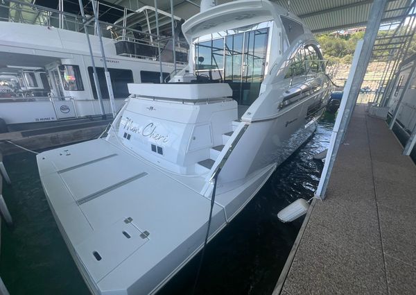 Cruisers Yachts 54 Cantius image