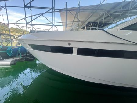 Cruisers Yachts 54 Cantius image