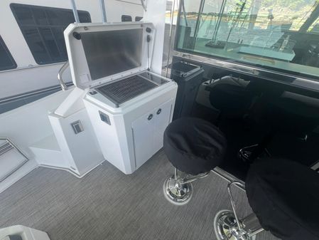 Cruisers Yachts 54 Cantius image