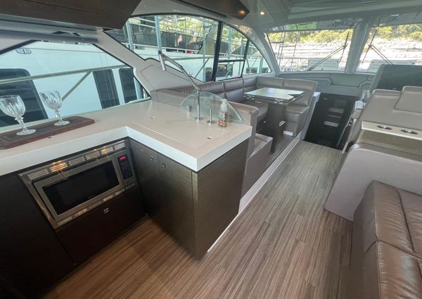 Cruisers Yachts 54 Cantius image