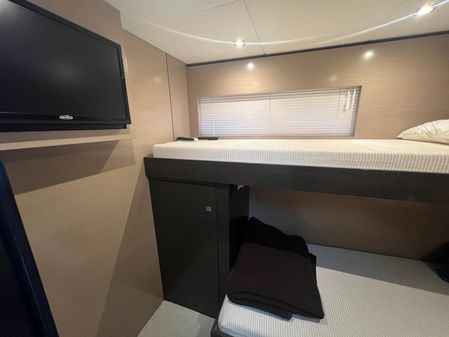 Cruisers Yachts 54 Cantius image