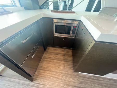 Cruisers Yachts 54 Cantius image