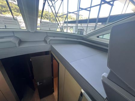 Cruisers Yachts 54 Cantius image