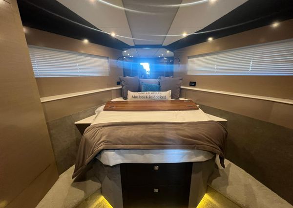 Cruisers Yachts 54 Cantius image