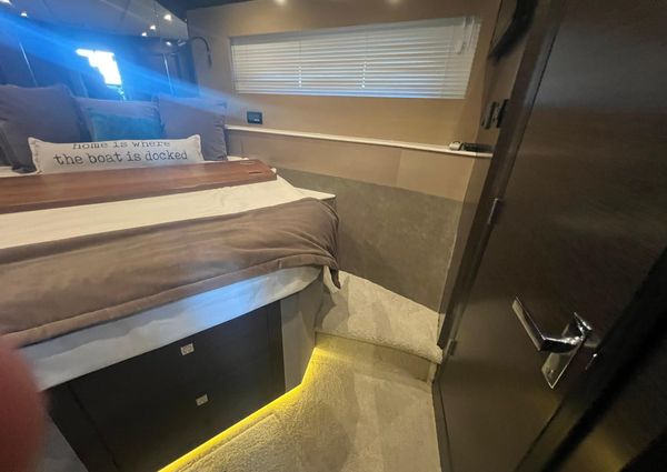 Cruisers Yachts 54 Cantius image