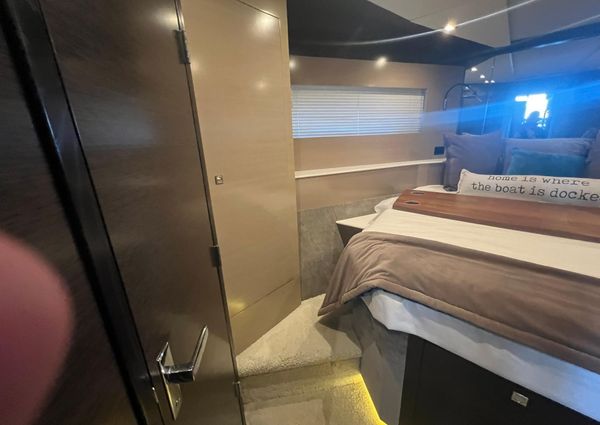 Cruisers Yachts 54 Cantius image