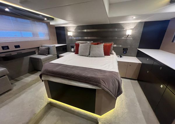 Cruisers Yachts 54 Cantius image